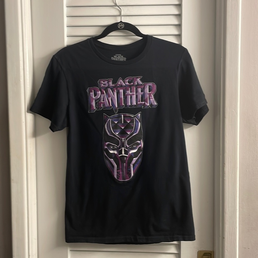 Marvel Black Panther Wakanda Like New Tee - Unisex Small - Make an offer!